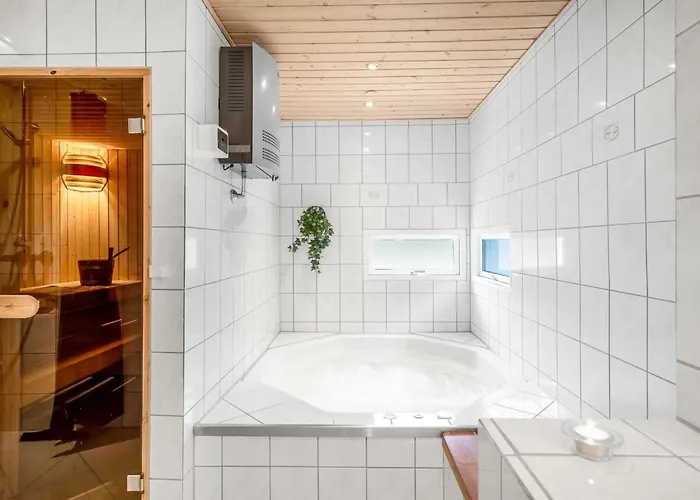 Sora - 2km From The Sea By Interhome